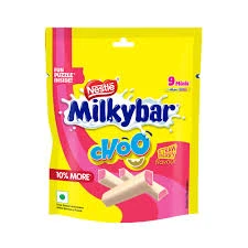 Nestle Milkybar Choo Strawberry Flavoured ShareBag 99 g (8 pcs), 99 g